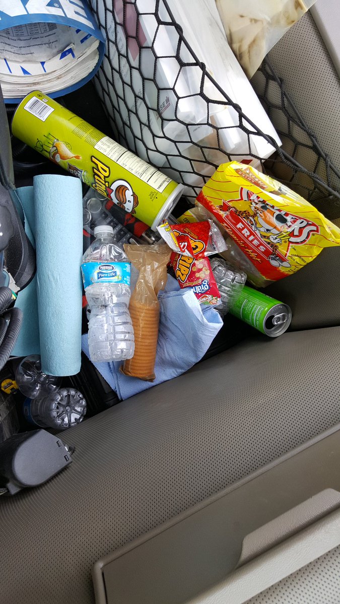 DozzzzzEric's tweet image. No wander she sent veggies! #needtoclean