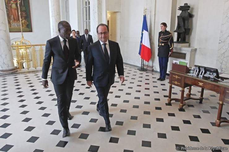 EAHOUNOU's tweet photo. Huuuuuum vous avez fait exercice de marché ens ? #team229 #nouveaudepart @fhollande @TalonPR https://t.co/da5W9KcIdE