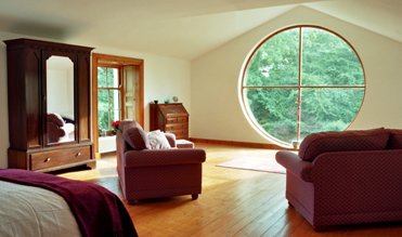 May Bank holiday special: 3nights B&amp;B in our gorgeous Fuji room £300. To book: overtherainbowwales.co.uk/booking.html