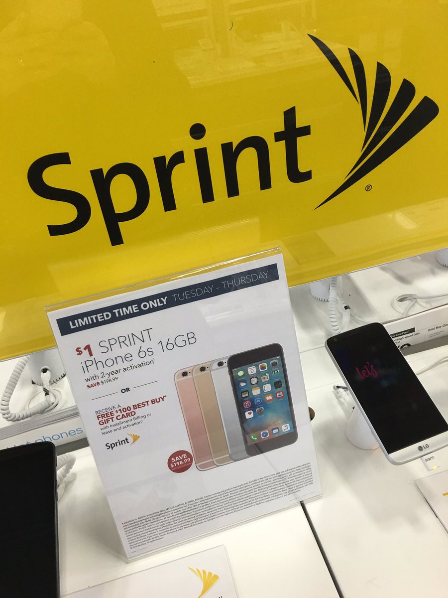 A_Knight777's tweet photo. Add-a-line @ Best Buy! Taking advantage of the $1 iPhone promo!! @kc_jamie_wilson @TimMiller44 https://t.co/tvqNZ7Fvo3