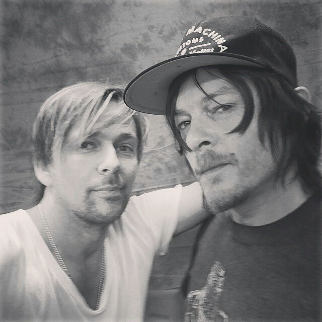 cher_harle's tweet photo. ✌😂 Repost from @seanflanery April 2015 "The Silly String Truce" @wwwbigbaldhead #sillystringwar https://t.co/WpNnD7DPs6