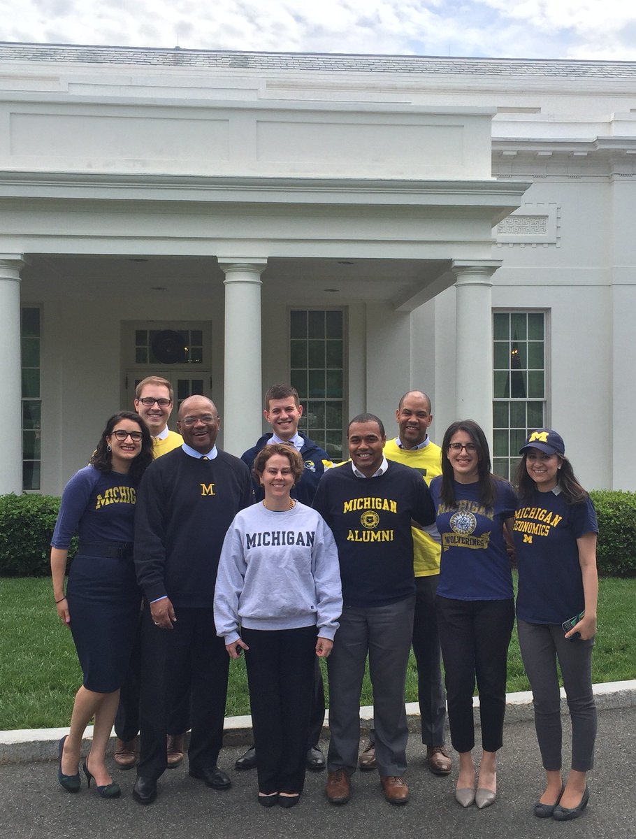 Proud to join <a href="/Cecilia44/">Cecilia Muñoz NARA</a> in support of #CollegeSigningDay. From the Big House to the West Wing, Go Blue!