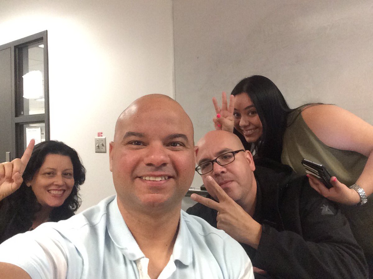 With my top three coaches from yesterday .. Who will make it today?? <a href="/marinavassi/">Marina</a> #sandiego2retcenter #teamgarciaGWR