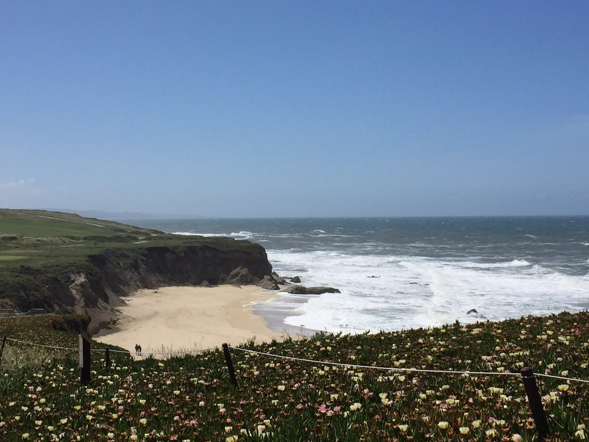 AmandaWalks's tweet image. I was the surprise Opening Keynote speaker 4 @Kenshoo What an honor and privilege @bridgingbionics  #K8TakeControl