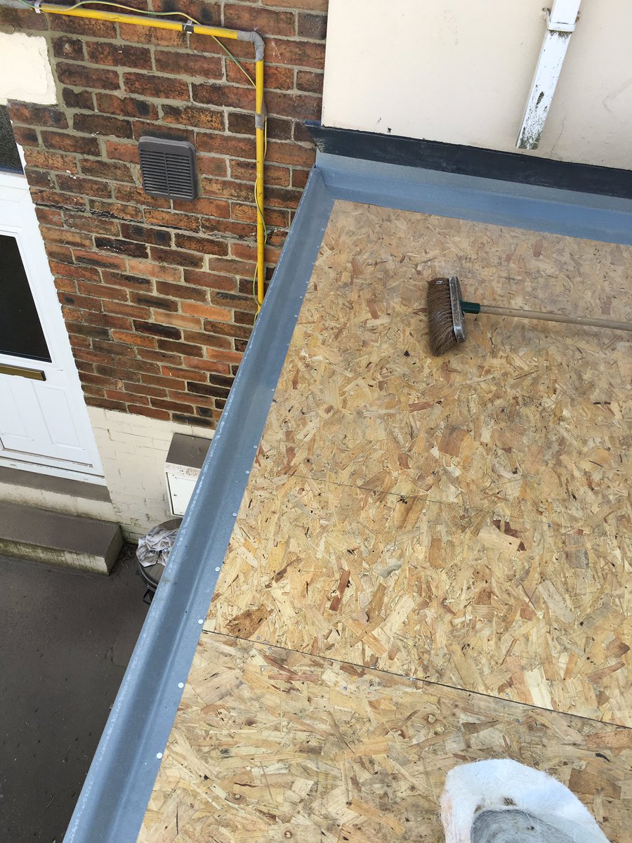 Wilkoroofing's tweet photo. A small #GRP roof done today , preparation &amp; and final finish #GrpFlatRoofing #Roof #Roofing https://t.co/h4s0o4410Z