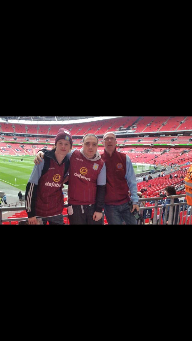 footymadluke123's tweet photo. A year ago today one of the best days of my life. #avfc #UTV #facup2015 https://t.co/65lKad2CFy