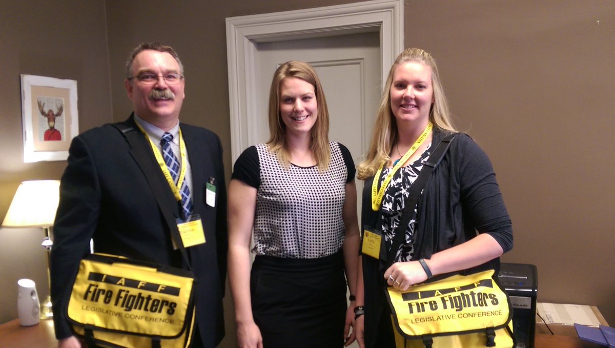 MrNellie68's tweet image. Meeting with MP Harder at #iaffcdnleg #local237