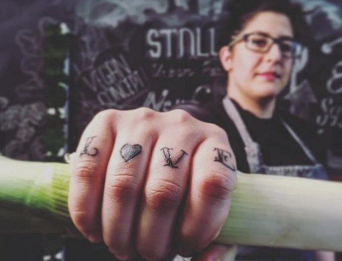 R. House food hall's latest tenant: An upscale vegetarian concept bizj.us/1m6rz6