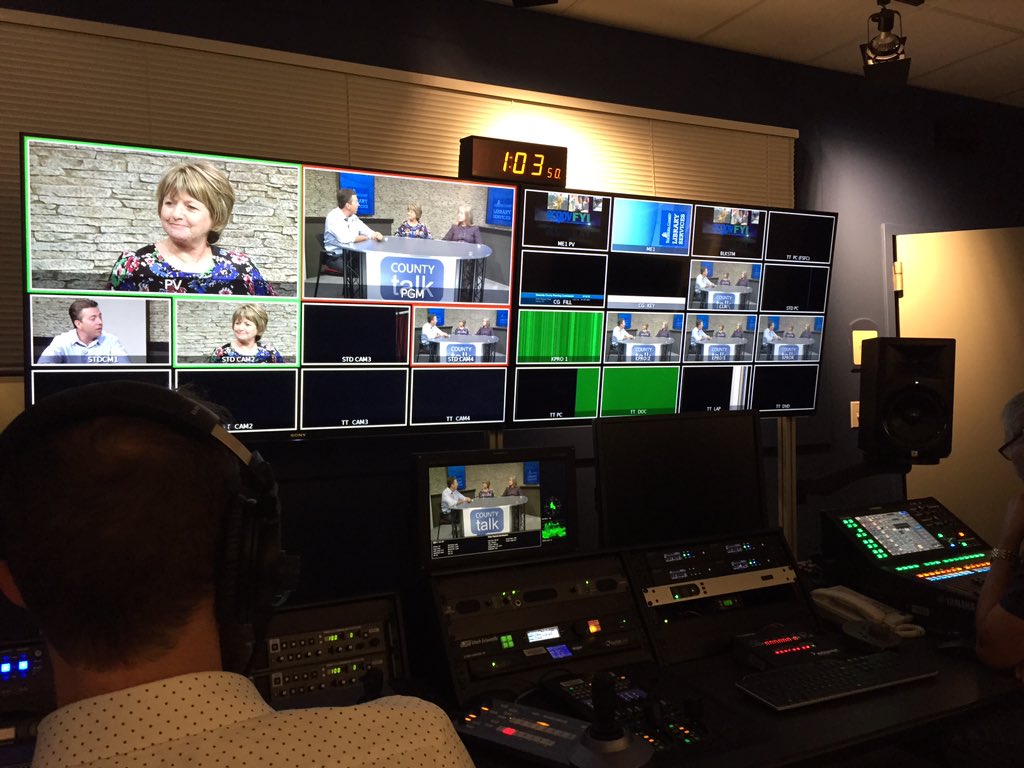 SRQCountyGov's tweet photo. Behind the scenes as our Access Sarasota team records a #CountyTalk segment on #VeniceLibrary services https://t.co/x7dO44B9Qf