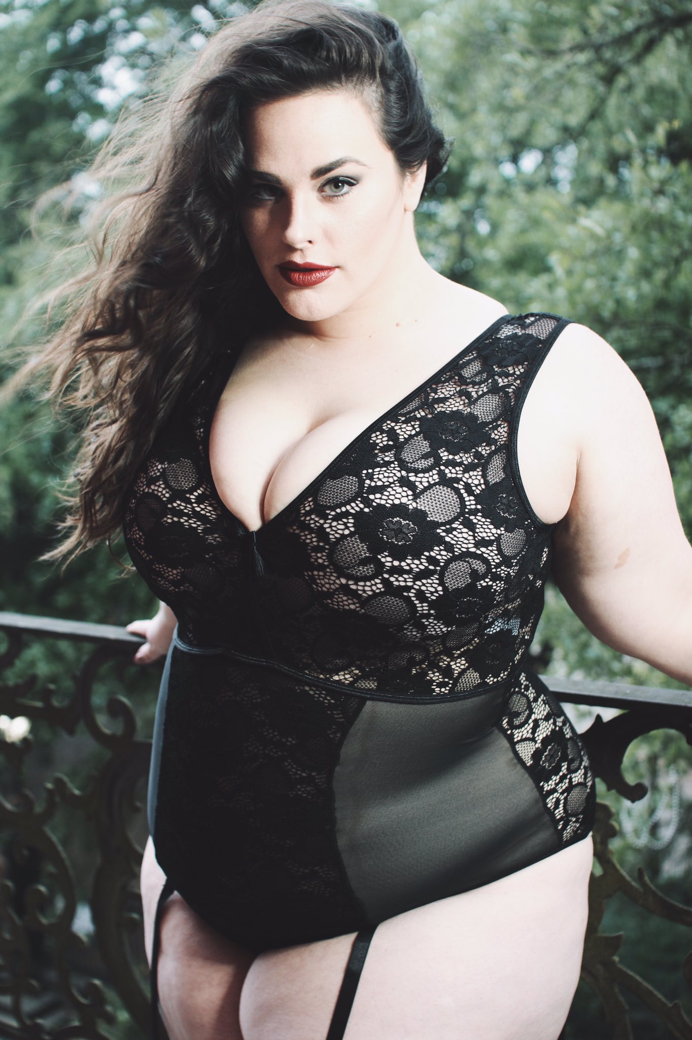 Lush Boudoir on Twitter: "Model/makeup: IG - @moloweez Photographer