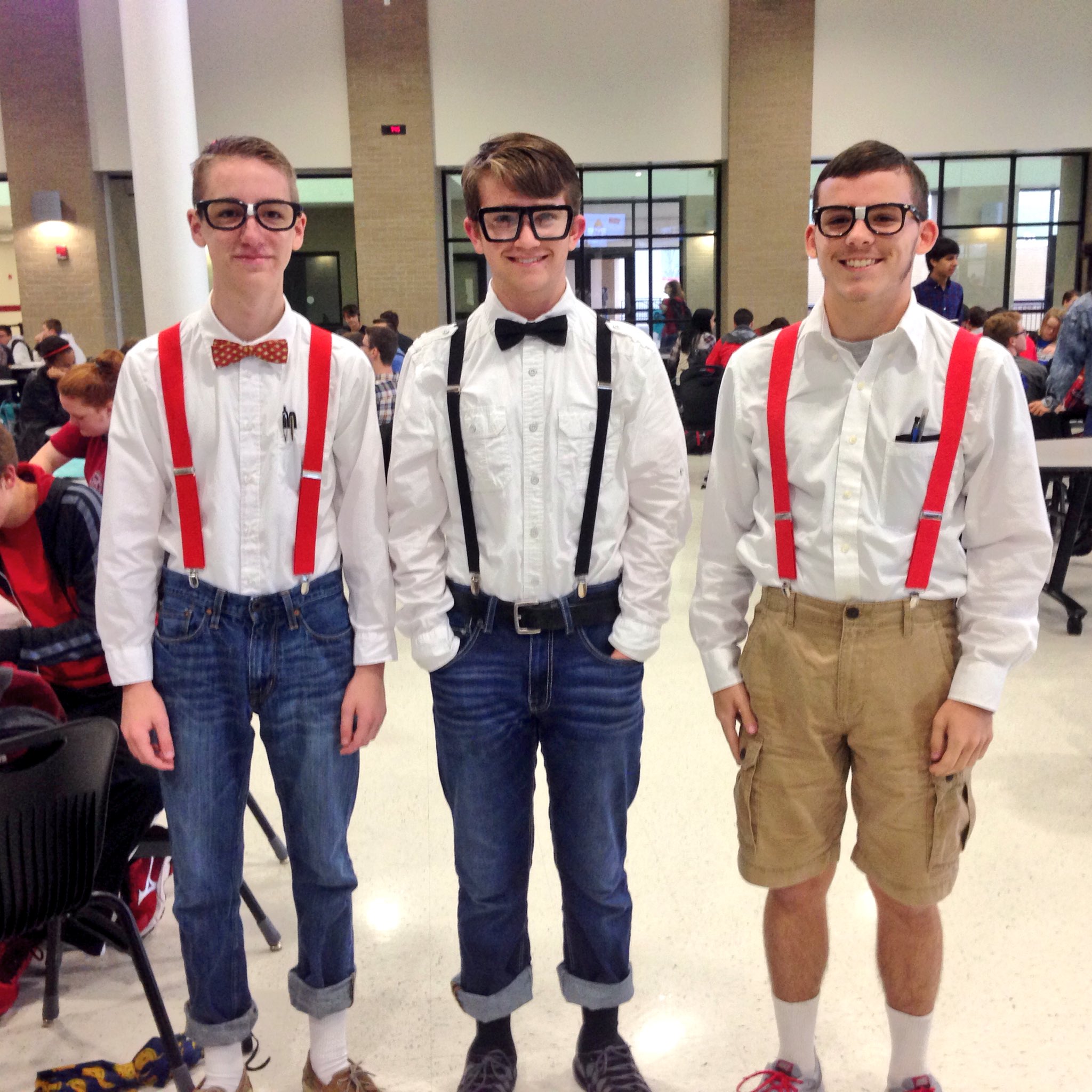 How To Dress Like A Nerd For Spirit Week