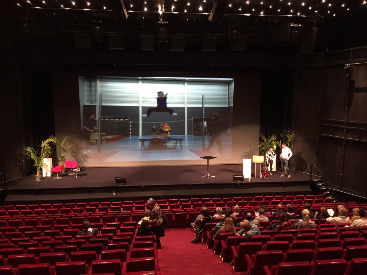 Jurgen en <a href="/nicolehemmink/">Nicole Hemmink</a> klaar voor de workshop #bredeschoolcongres #trots #werkmakenvancombinatiefunctionarissen