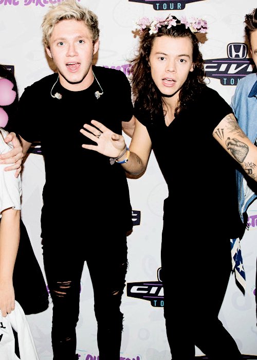 narrysquadpics's tweet photo. i'm at coachella https://t.co/kAacnQHxWQ