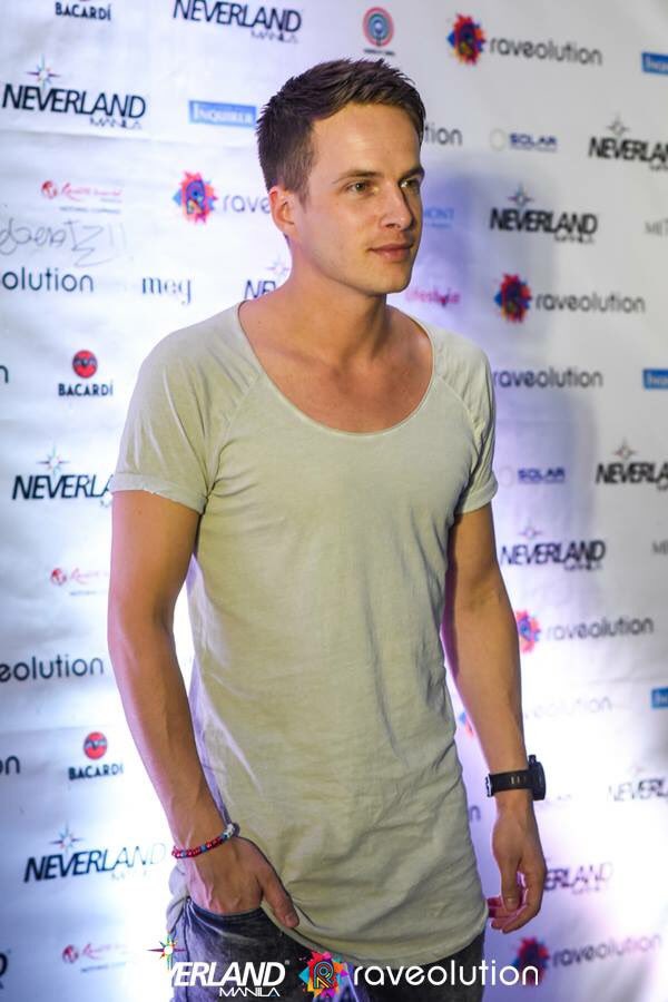 DANNIC_PH's tweet image. Photos are up guys! 🤗 #NeverlandXRaveolution