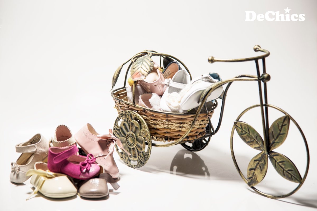 Dechics's tweet photo. Feliz día internacional de la bicicleta!! #modaniños #madeinspain #dechics #DiaMundialDeLaBicicleta https://t.co/evRc3KewI4