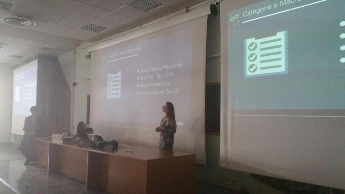 re_max92's tweet photo. @sarah_loi presenta #socialcaffe. Serve aggiungere altro? ;) Presto su https://t.co/UuarNIqP6w https://t.co/xMqSXSnyNi