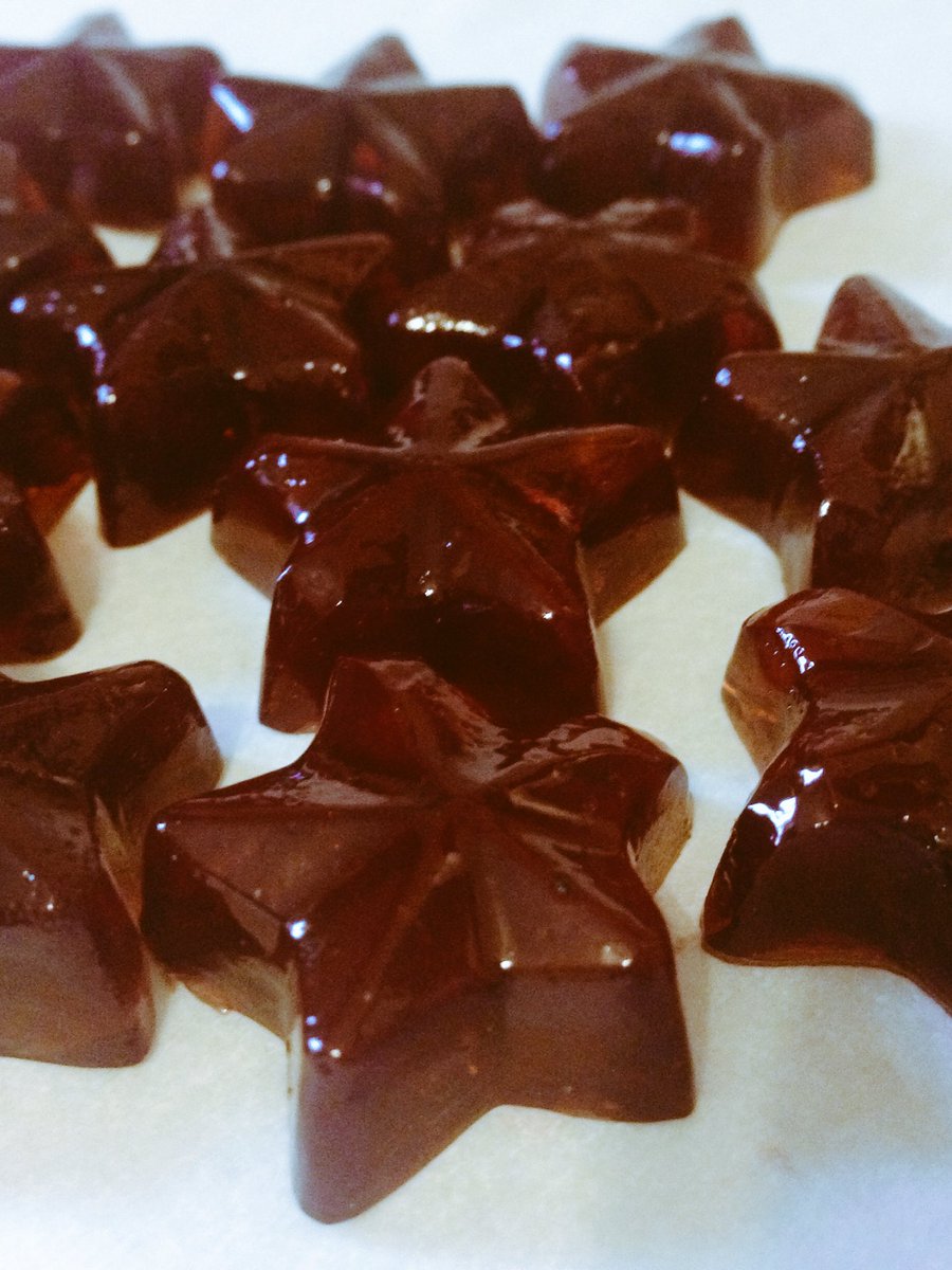Cryskitchens's tweet photo. Medicinal cough drops anyone? #mmm #candy #medicinal #Cannabis #CBD #thc #headache #releif #420 #ready https://t.co/kVViEzbeTF