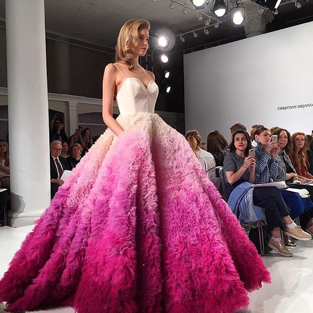 SalonEM_boston's tweet photo. Shout out to Michelle, Eva, and Jennifer for styling the @CSiriano for @KleinfeldBridal show with @SebastianProUSA! https://t.co/kiuH9OySzw
