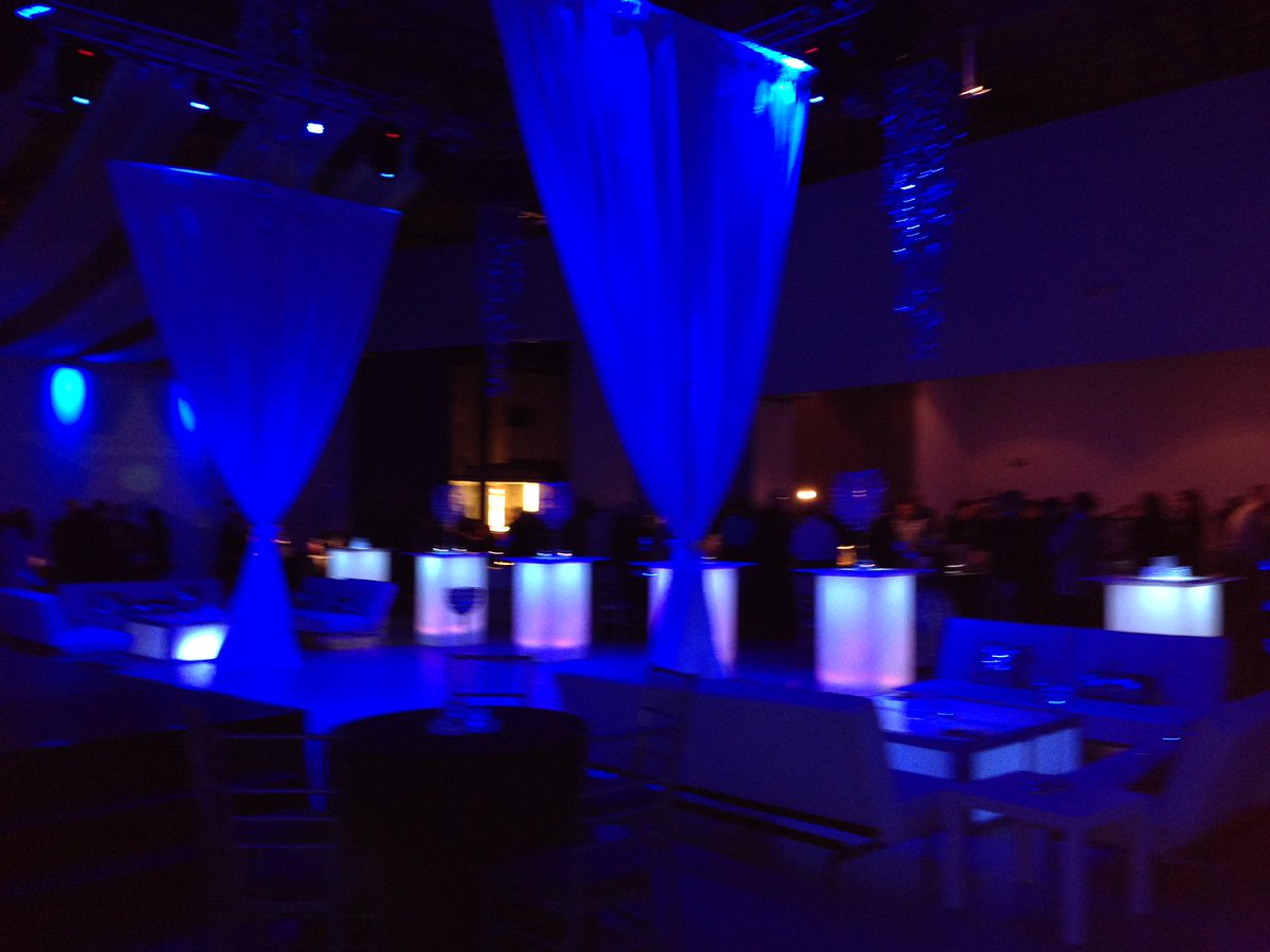 LifeThePlace2Be's tweet photo. Amazing Decor from a Charity Event at LIFE! https://t.co/cApz84jICq https://t.co/qg3LpYqLmR