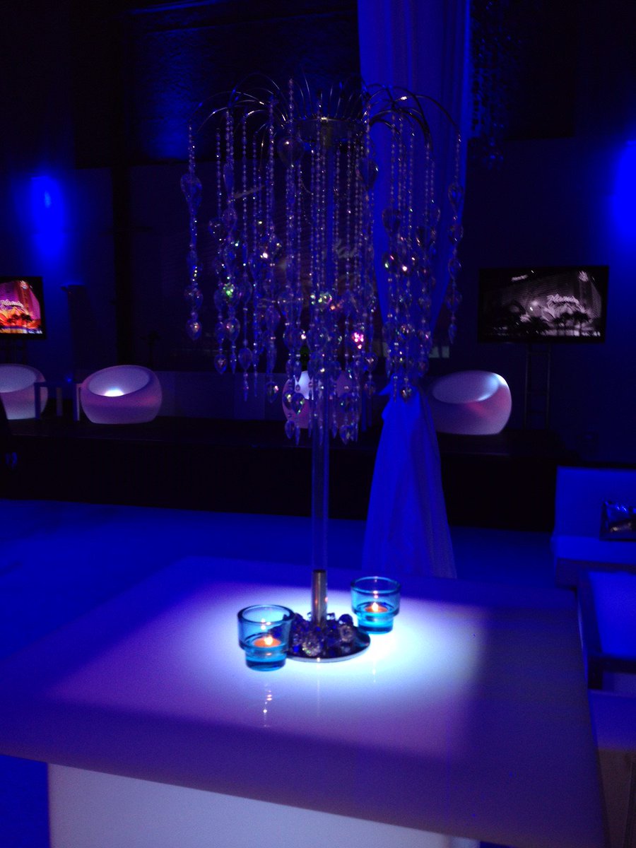 LifeThePlace2Be's tweet photo. Amazing Decor from a Charity Event at LIFE! https://t.co/cApz84jICq https://t.co/qg3LpYqLmR
