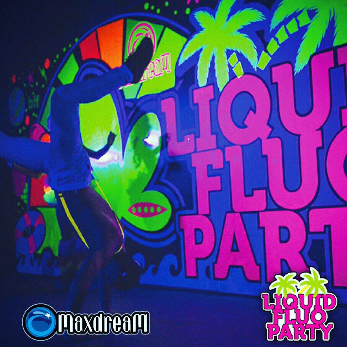 nikofioramonti's tweet photo. #LiquidFluoParty #Mxd #Brc #Daleqdale #MasDeLoQueQueres #SomosLaEmpresa #SomosTuSueño #Evolución #SoloConMaxdream https://t.co/qNovGkSGd6