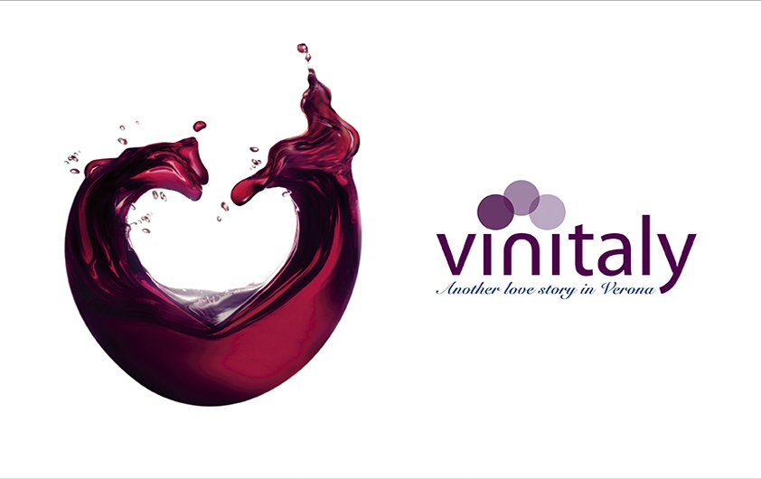 BioWineClub's tweet photo. #Vinitaly2016 celebrated its 50th edition this year. Check this mega event overview. https://t.co/AiJNkiN2YT https://t.co/GaXaHebUKq