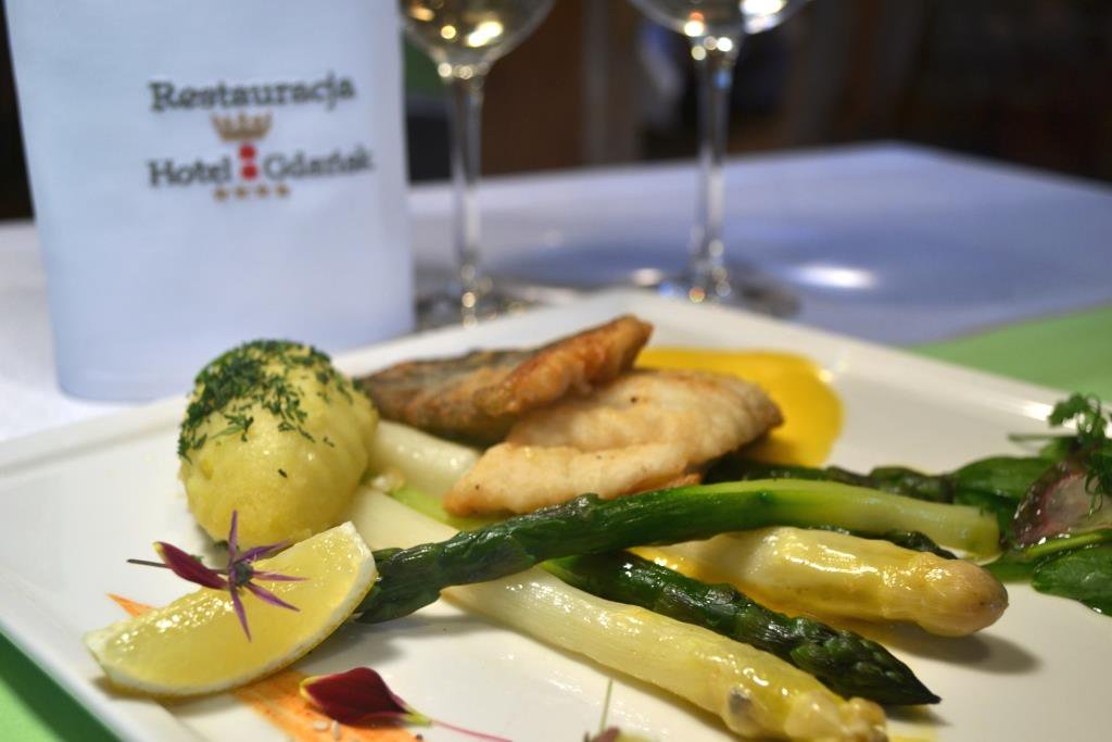 #Cod with #asparagus ? Only in #Brovarnia :) #gdansk #szafarnia