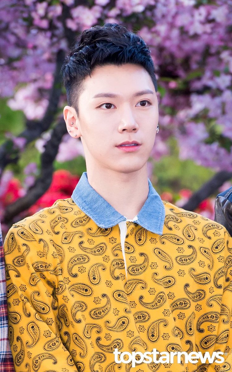 NCTINDO's tweet photo. HD [Press]  #Ten #NCT_U https://t.co/7AEVbMbOWX