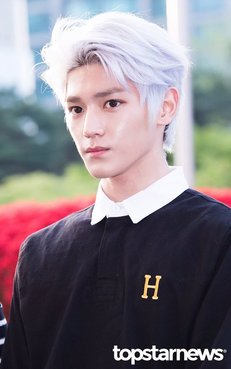 NCTINDO's tweet photo. HD [Press] #Taeyeong #NCT_U https://t.co/TxeGIuUBQa