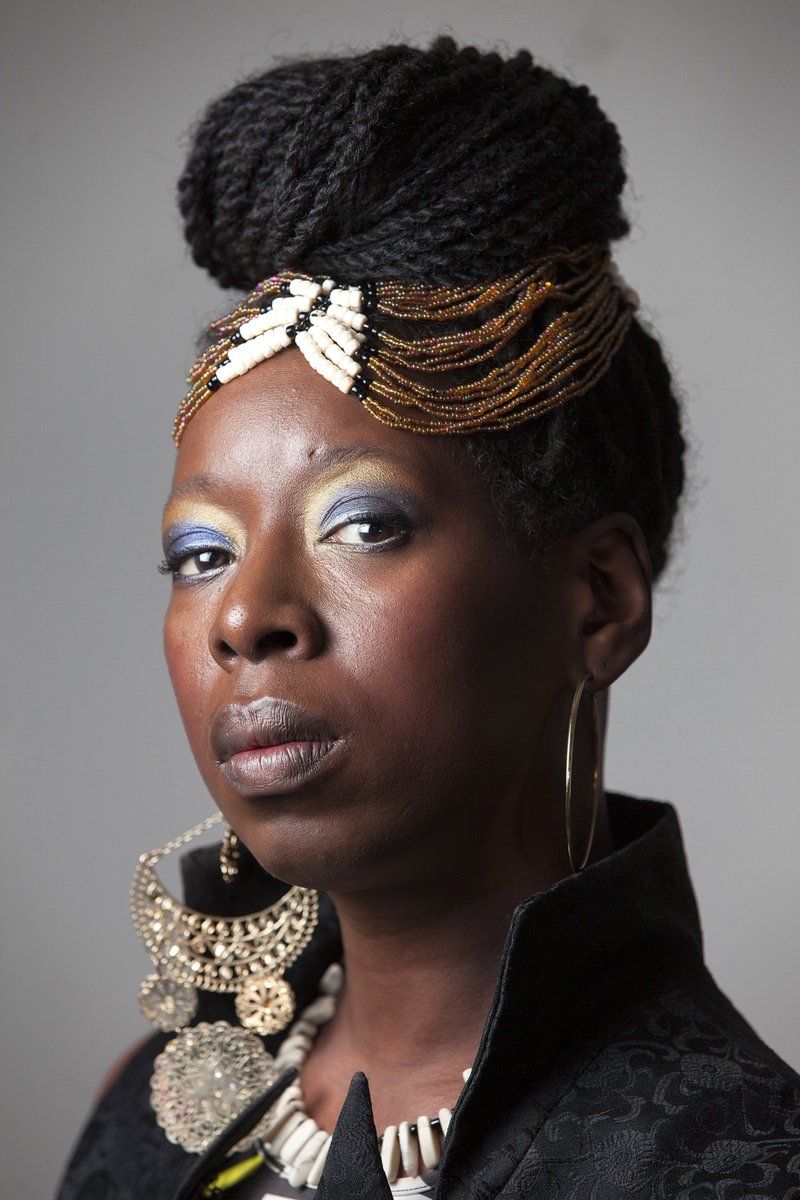 Este martes estrenamos My Universe, el nuevo vídeo de Shirley Davis y los Silvertracks  cadenaser.com/programa/2016/…