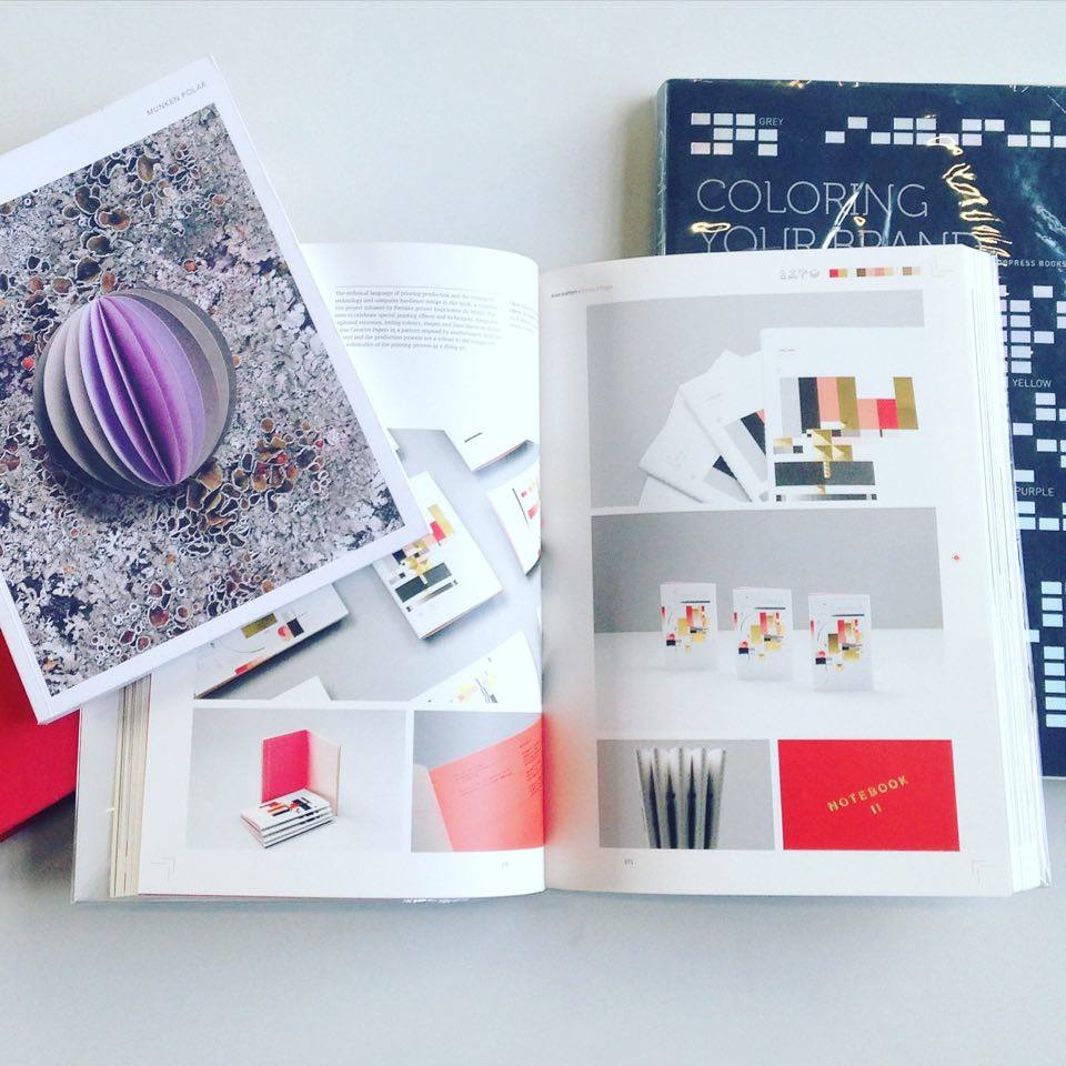 blcreative's tweet photo. Never Stop Learning !
Awesome collection of books from Zurich.
#books #curious #graphicdesign #inspiration https://t.co/UOeOz11ips