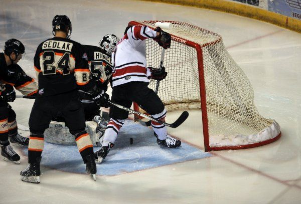 fayobserver's tweet photo. .@FO_ThomasPope: Where's the support for the @FireAntzHockey? https://t.co/p6n9F8juON https://t.co/VzQ0eWFQPe