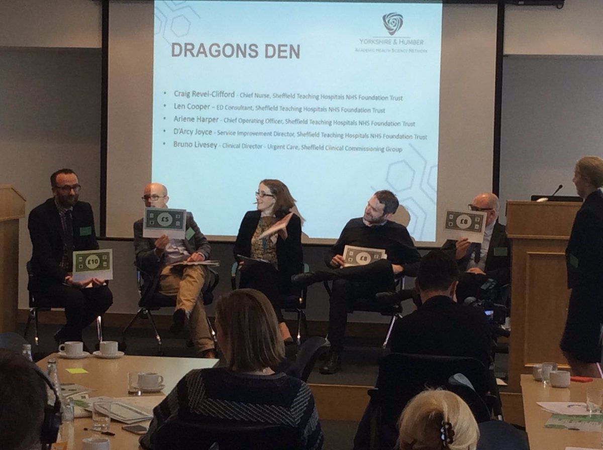 HealthInnovYH's tweet image. @MHarperCOO awards his first 10 to group 7 #PFHackSheffield