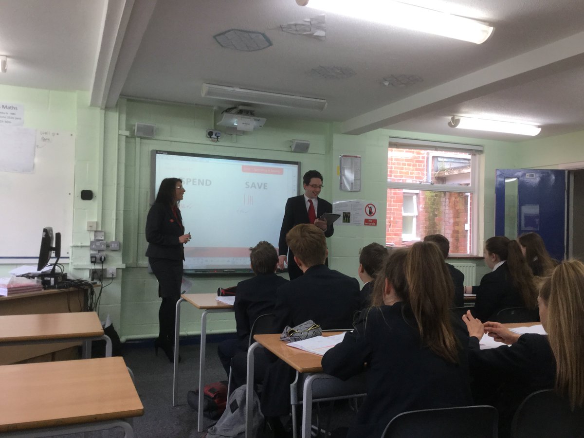 SGS_Head's tweet photo. Great to have large team from @santanderuk teaching Y9 today about debt, credit cards and interest rates. https://t.co/pxzfbwWzna