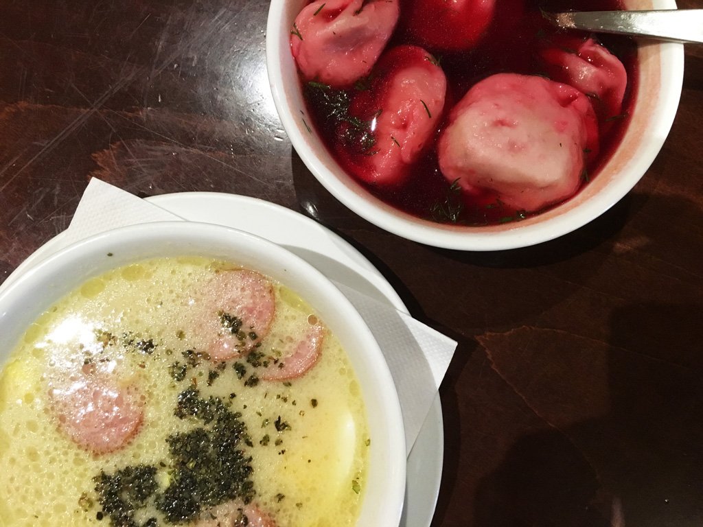 Lunch Pick: <a href="/kellacott/">Ken Ellacott</a> finds classic fare <a href="/CafePolonez/">Cafe Polonez</a> on Roncy. buff.ly/1Ssy7i8