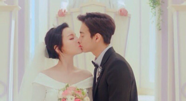 fy_christianyu's tweet photo. I AM SHOOK. I AM NOT OKAY. DONT TOUCH ME. #jungjaewon #jaewon #jaeone #one #oneyg #LeeHi #LEEHIMYSTAR https://t.co/oMIU8naIp6