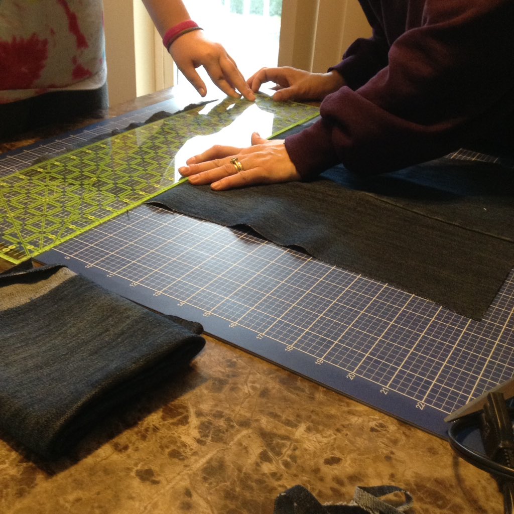 enviropreneurjc's tweet image. The Apprentice learning to #UPCYCLE