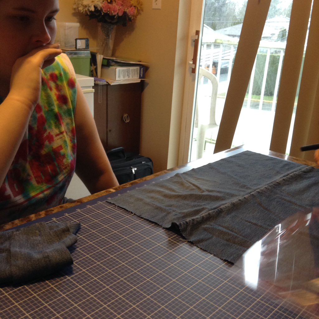 enviropreneurjc's tweet image. The Apprentice learning to #UPCYCLE