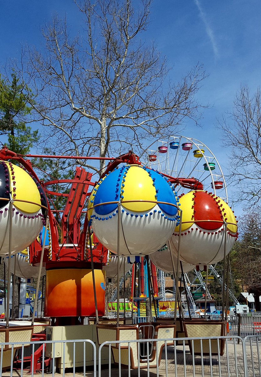 knoebels's tweet photo. Rides are looking good! Our team is busy getting ready for Opening Weekend! #CantWait #Knoebels90 https://t.co/bKcBDWlIdl