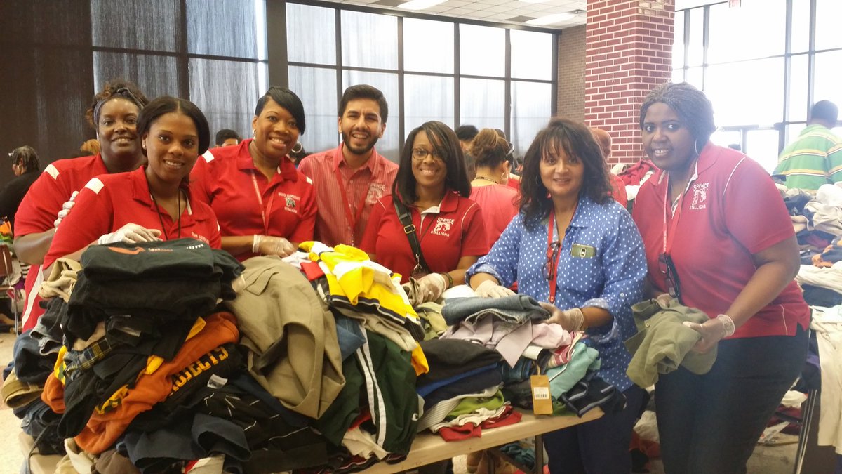 Pat Leon tweet media