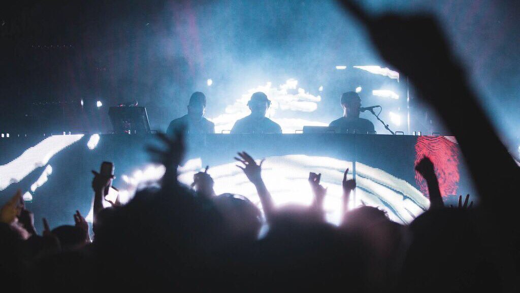 VisionFactoryUK's tweet image. Look out , festival season !! Wicked snaps from @MaxLangran