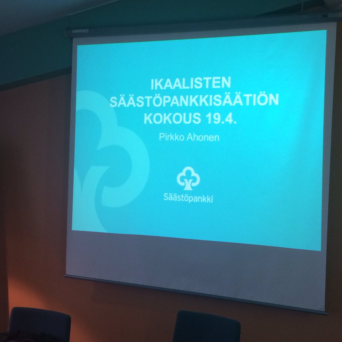 PankkiPirkko's tweet photo. Suomalainen #saastopankki #saatio @aitosp 'n omistaja. Kevät kokouksesta kiittää @PankkiPirkko #pankki https://t.co/m1aBQxyYmt