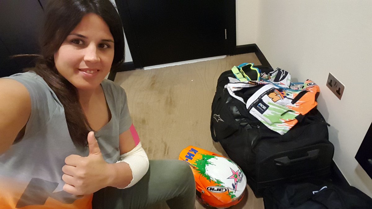 It's a shame, but at the same time I'm thankful that it wasn't serious accident.
Thanks for your messages!!