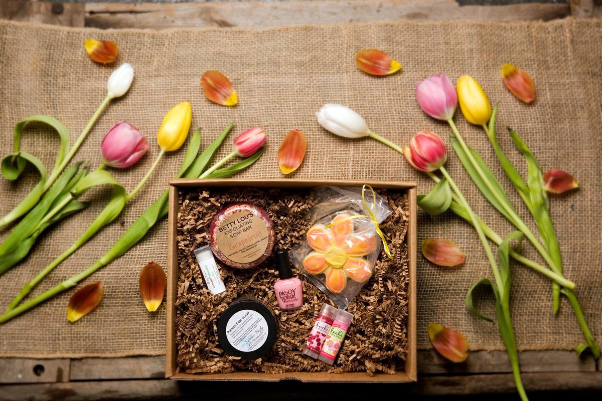 The mother of all Mother's Day Gifts has arrived: The Motherload Gift Box! bit.ly/1SXD9NN