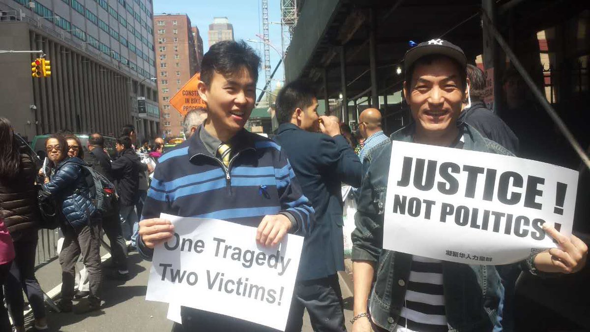 Justice4Liang's tweet photo. #PeterLiang supports gather early outside courthouse awaiting sentence, despite riot threats. #justice4liang https://t.co/XBW5UiGzcU