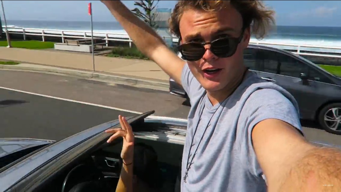 samaussiebabe's tweet image. babe @SamEvansLife xxxxx when you and Sam have the same profile picture but you set it first ;)