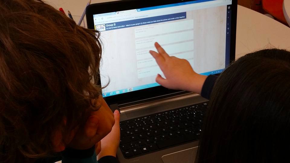 YuniSantosa's tweet photo. #pypchat #cdltipad Using Padlet to create a story collaborativelly (Germany - Norway Collaboration) https://t.co/9ZtMdo1cIO