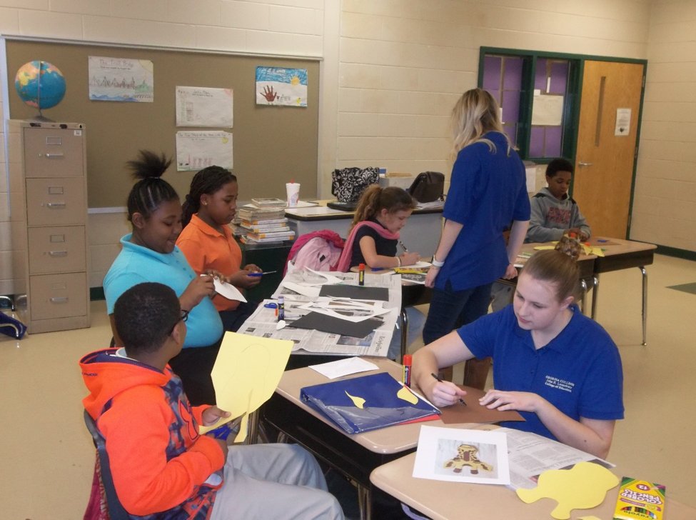 Arts and Literacy Program engageatgc.wordpress.com/2016/04/19/art…