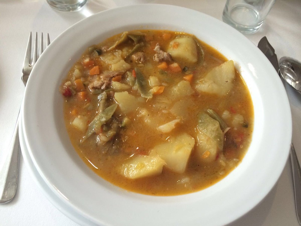 LaConsula15's tweet photo. Guiso de patatas con Cordero y alcachofas https://t.co/QZdKr2i8il