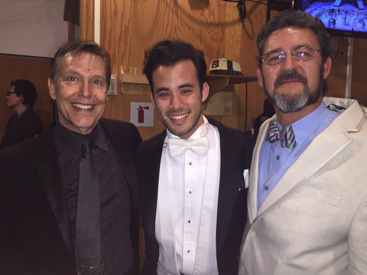 davidthesinger's tweet photo. Post-Alexander's Feast Bliss w/ Maestro @GrantGershon1 & Dir Trevore Ross! @LAMasterChorale #lamc #davidthesinger https://t.co/no5xOtaQUB